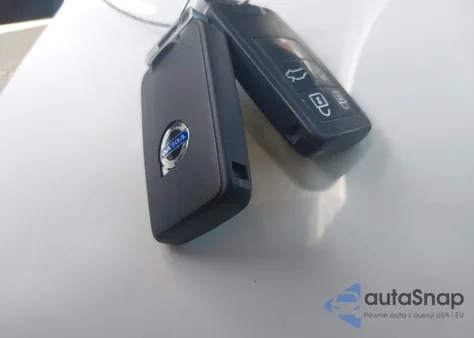 2010 Volvo S80 3.2 z USA, uszkodzony, nr VIN YV1982AS8A1130108